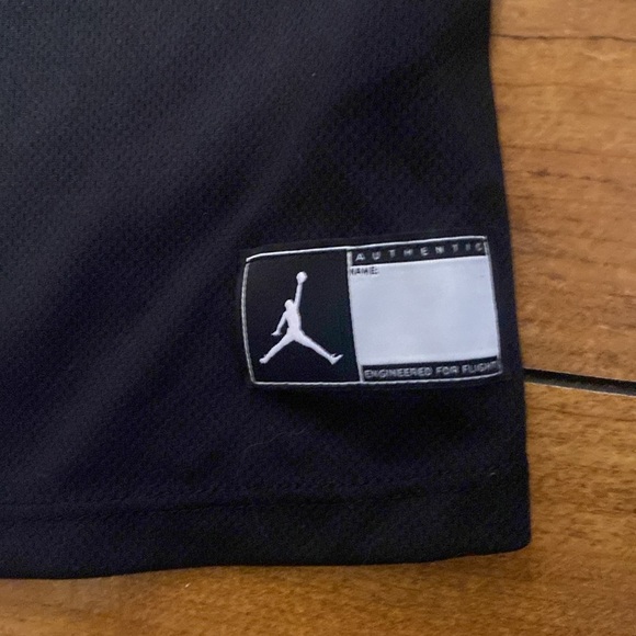Air Jordan 23 Kids boys Black Tank Top jersey - Picture 2 of 5